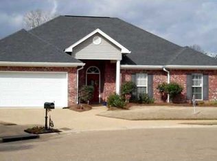 174 Dalton Cv, Byram, MS 39272