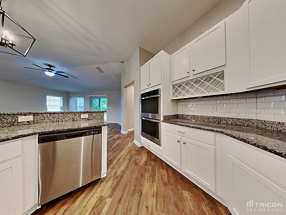 5th image of 3079 Angora Bay Dr
