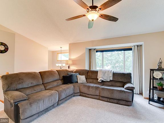5th image of 1803 123rd Ln NE