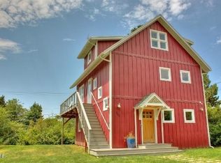 969 NW Parkview St, Seal Rock, OR 97376