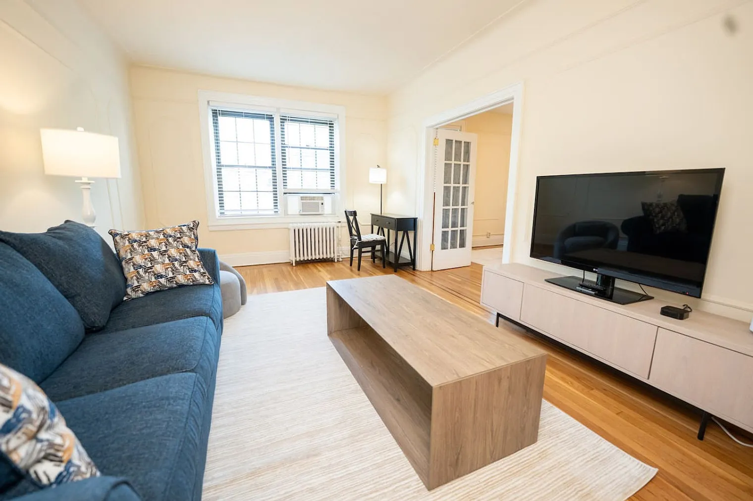 2 bed, 1.0 bath, $7,957 — Photo 1