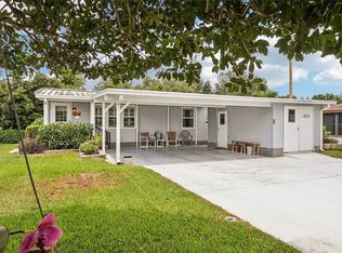 1877 W Schwartz Blvd, Lady Lake, FL 32159
