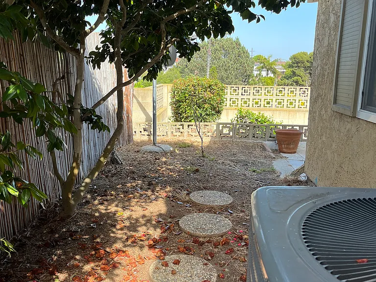 2027 Mendocino Blvd — Photo 19