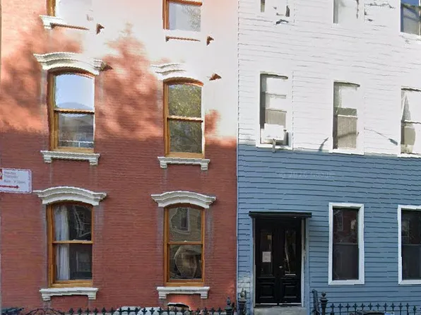 113 N 8th St, Brooklyn, NY