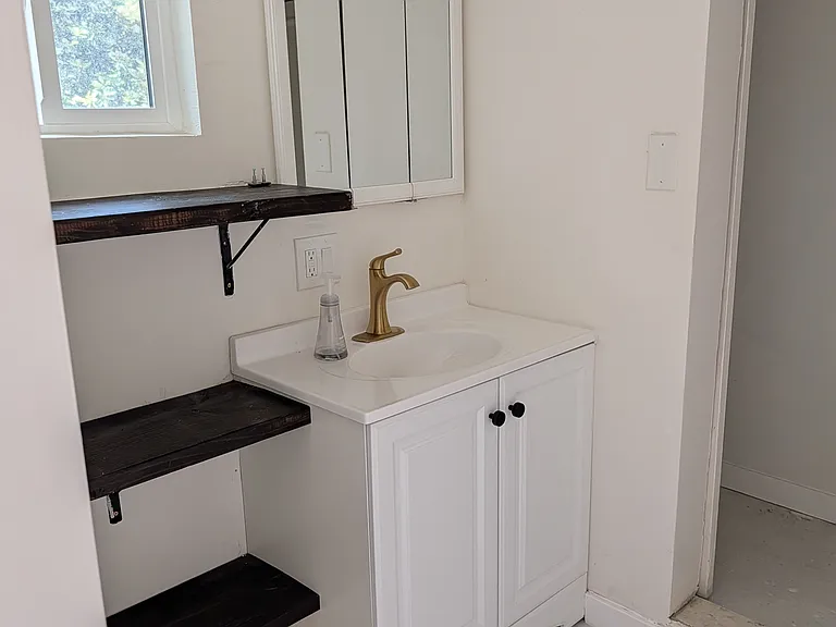 19481 Rosita St — Photo 14