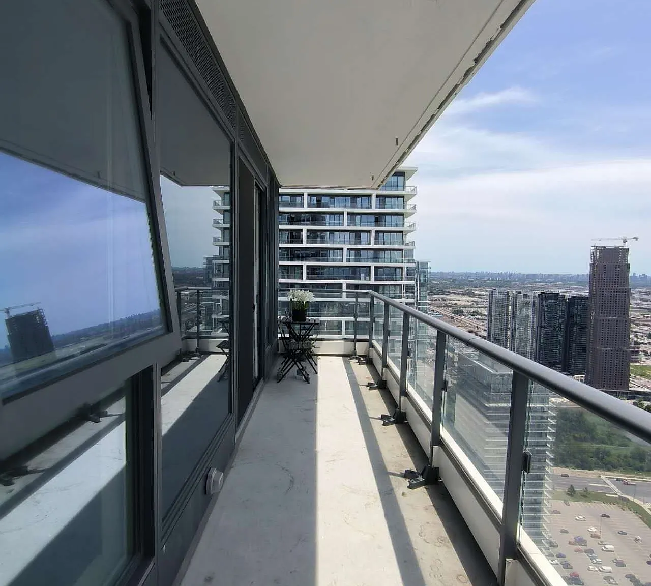 2 bed, $2,600 — Photo 4
