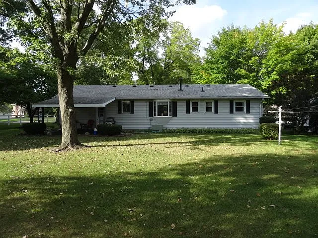 205 W Fenn St photo 1