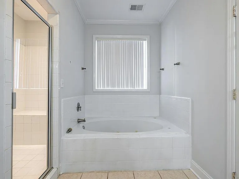 2310 Hosea L Williams Dr NE — Photo 18