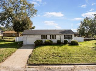 426 Cobb Ln, Tipton, MO 65081