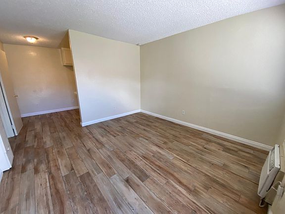 5th image of 1339 W Stoneridge Ct #6
