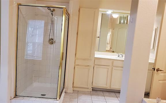 2nd image of 7008 Hillview Dr