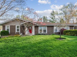 2066 Rurline Dr, Saint Louis, MO 63146