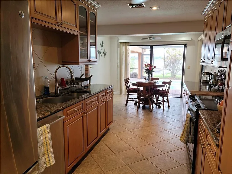 11314 Harborside Dr — Photo 20