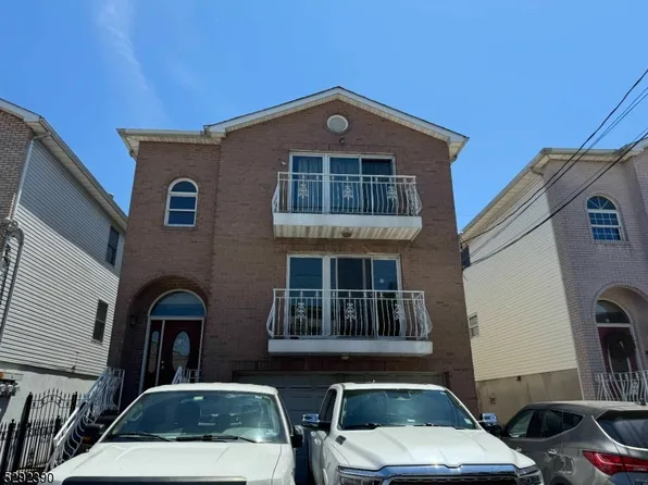 75 Jabez St, Newark City, NJ 07105