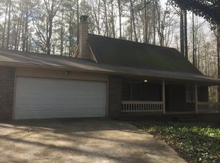 72 Coffee Ln, Ellenwood, GA 30294