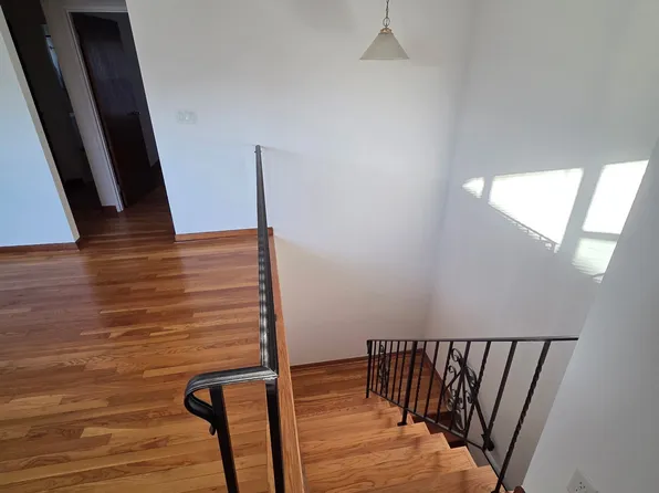 397 Kamena St APT 6, Fairview, NJ 07022