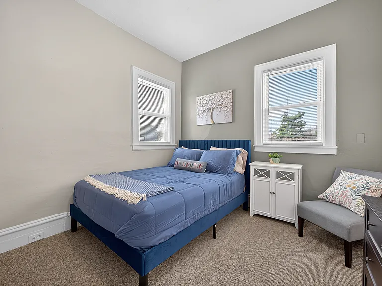 700 Broadway Ave NW #1 — Photo 15