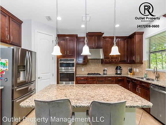5th image of 4526 Grand Lakeside Dr