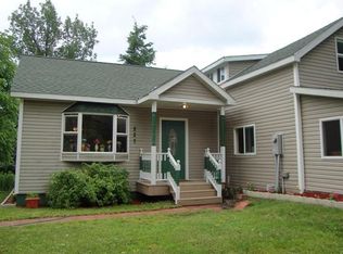 227 Plank Rd, Poestenkill, NY 12140