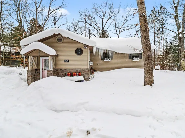 9629 N Kings Point, Irons, MI 49644