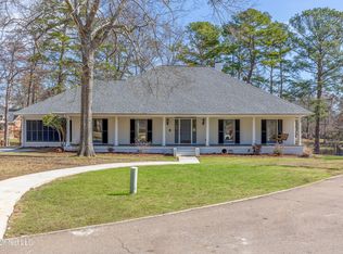 113 Easthaven Cir, Brandon, MS 39042