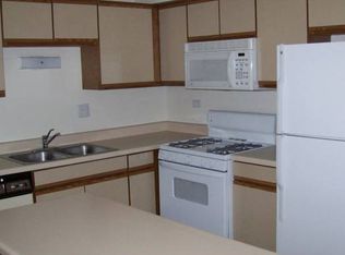 2752 N Buffalo Grove Rd APT 206, Arlington Heights, IL 60004