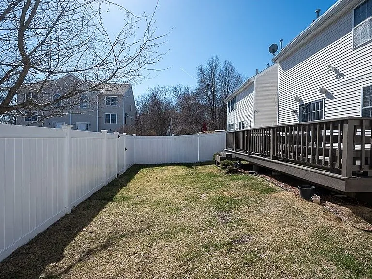 18 Angela Rose Ln — Photo 32