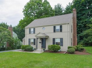 2409 Albany Ave, West Hartford, CT 06117