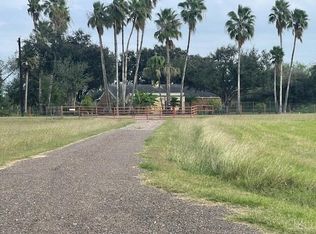 561 Lion Lake Dr N, Weslaco, TX 78596