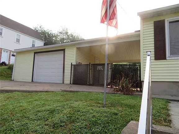 3rd image of 302 3rd St