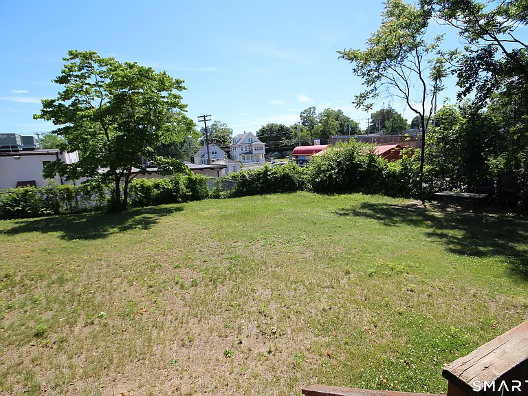 135 Ridgeley Ave — Photo 13