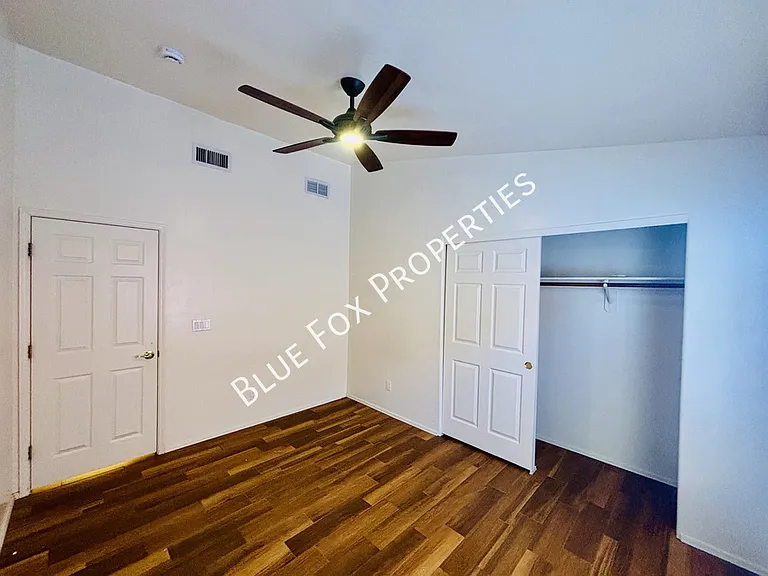 10451 N Calle Verano Seco — Photo 16