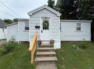915 Arcadia Ave, Utica, NY 13502