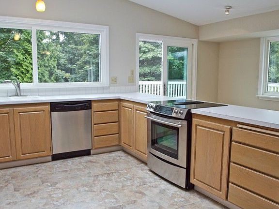 3rd image of 4928 145th Ave SE