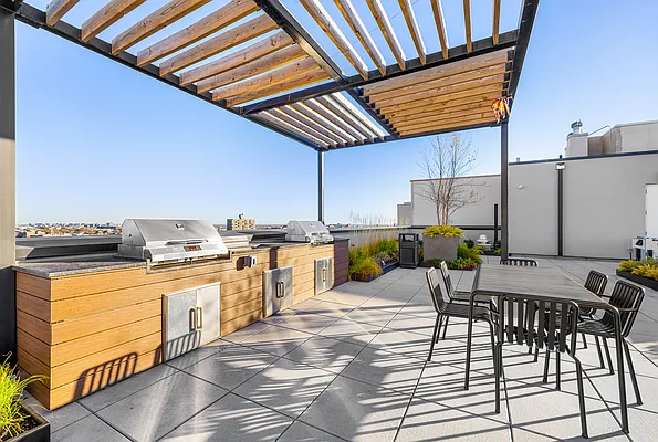 Rented by CW Realty Property Management LLC | media 18