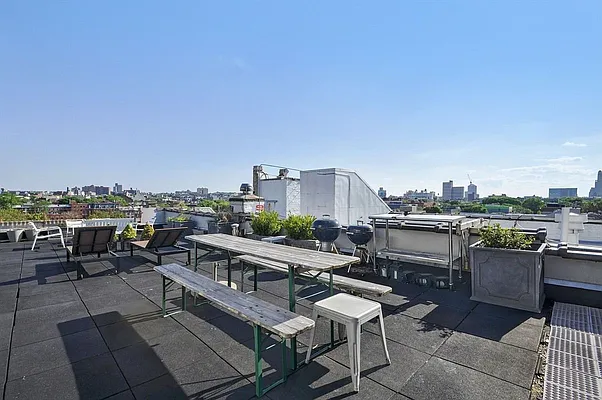 Sold by Citi Habitats | media 17