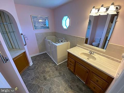 4th image of 26 Whitehaven Way #51053