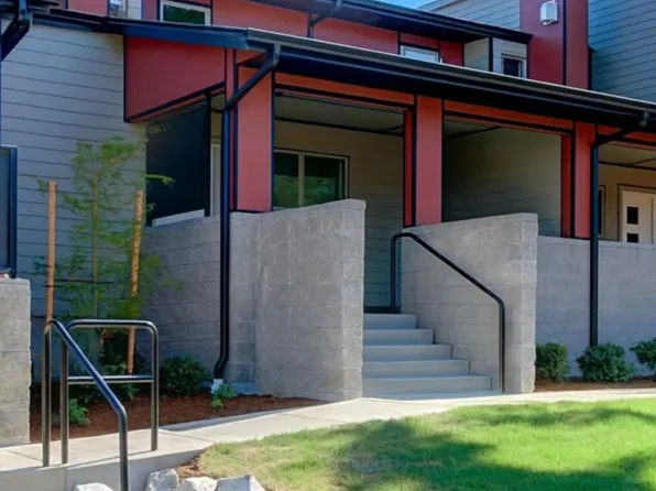 65 S Mountain Ave, Ashland, OR 97520