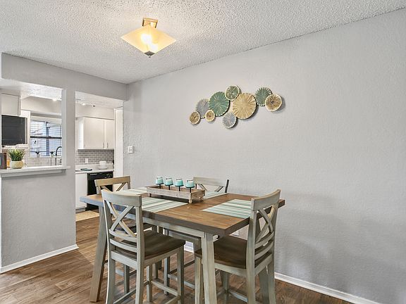3rd image of 6401 Hulen Bend Blvd #710