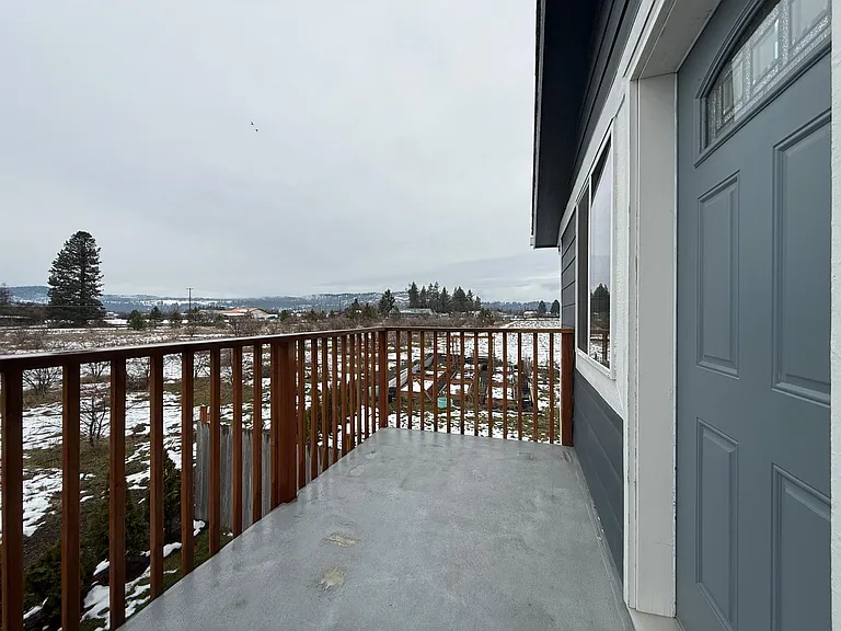 24211 E Wellesley Ave #B — Photo 4