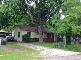 1051 Lyle St, Lancaster, TX 75134