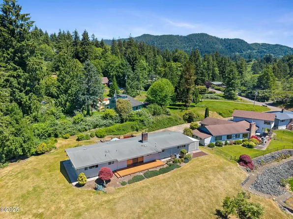 3150 Aldercrest Rd, Tillamook, OR 97141