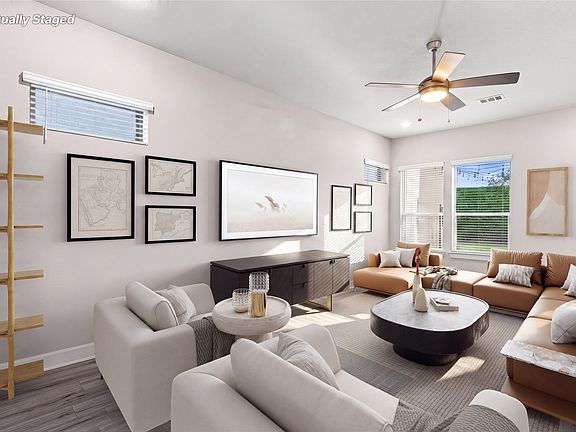 3rd image of 616 Aspen Valley Ln