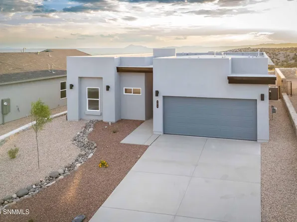 1075 Noria Ct, Las Cruces, NM 88012
