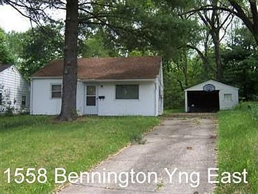 1st image of 1558 Bennington Ave