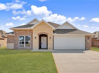240 Ryker Rdg, Centerton, AR 72719