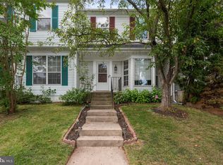 859 Smartts Ln NE, Leesburg, VA 20176