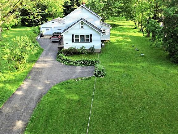 2nd image of 500 Champion Ave