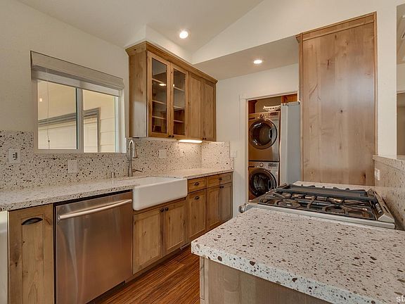 5th image of 2674 Wailaki St