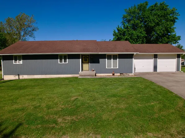 410 S Harris St, Cameron, MO 64429